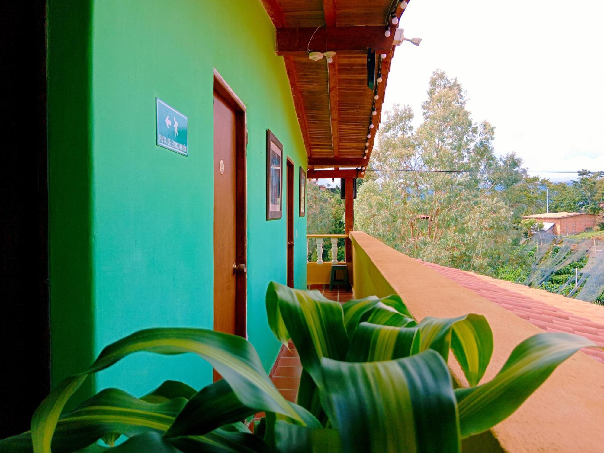 Vista Hermosa Eco Hostal Carmen de Viboral Номер фото